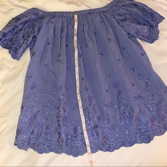 off-shoulder top - Picture 5 of 5